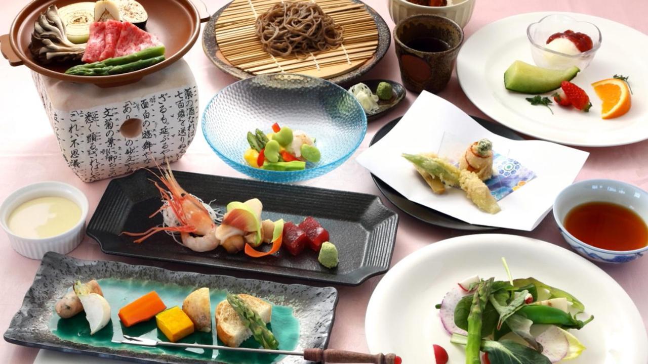 Furano Hotel Bell Hills Bagian luar foto